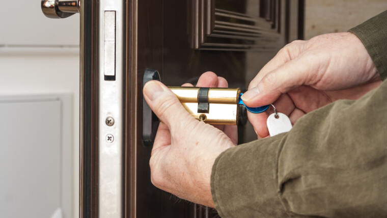Secure Stride Commercial Locksmith In West Hollywood: Your Business’s Key to Safety